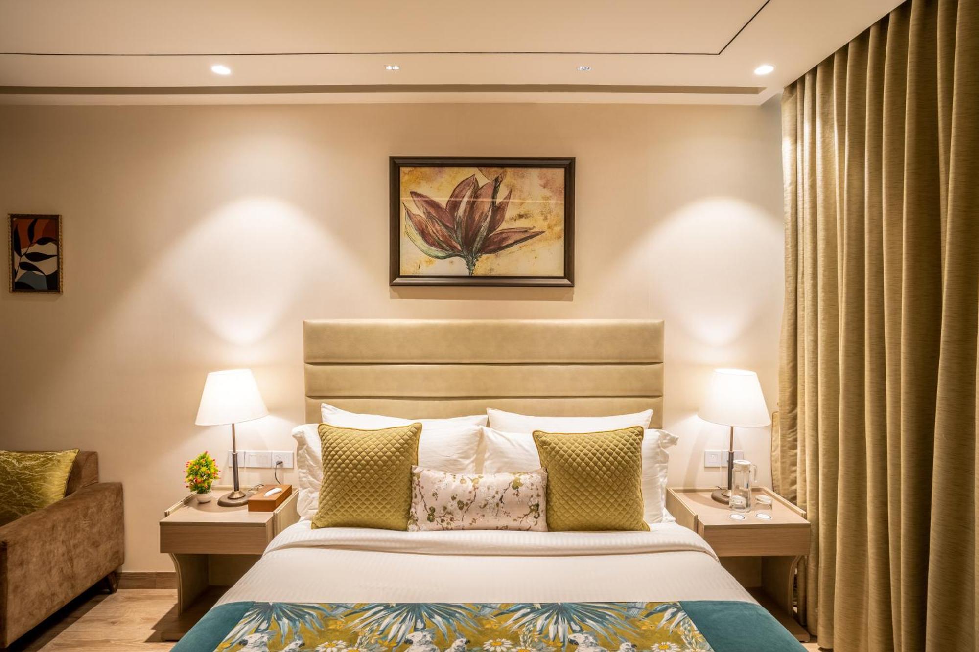 Juesta Residences - Aipl Joy Street, Гургаон Екстериор снимка