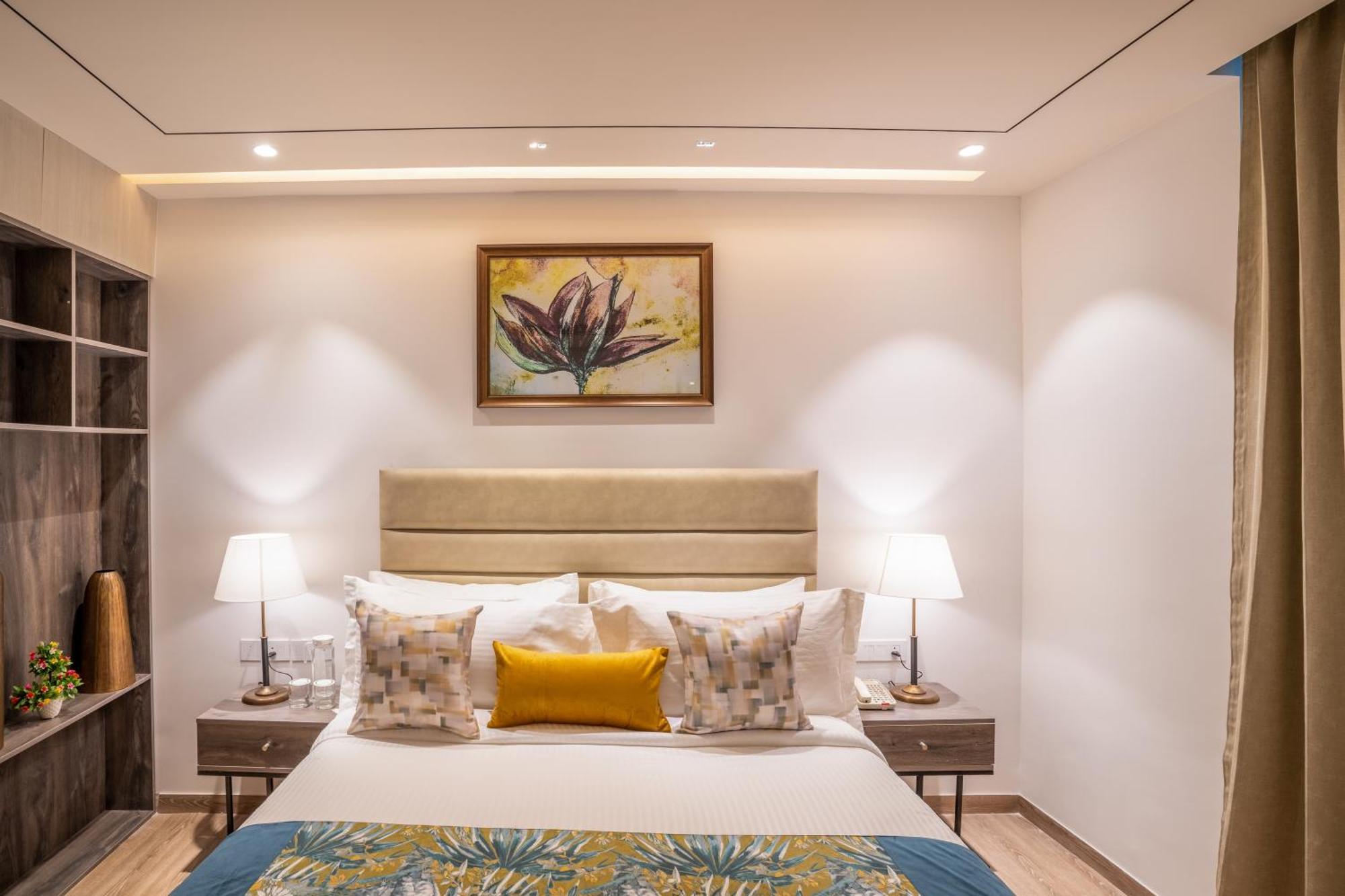 Juesta Residences - Aipl Joy Street, Гургаон Екстериор снимка