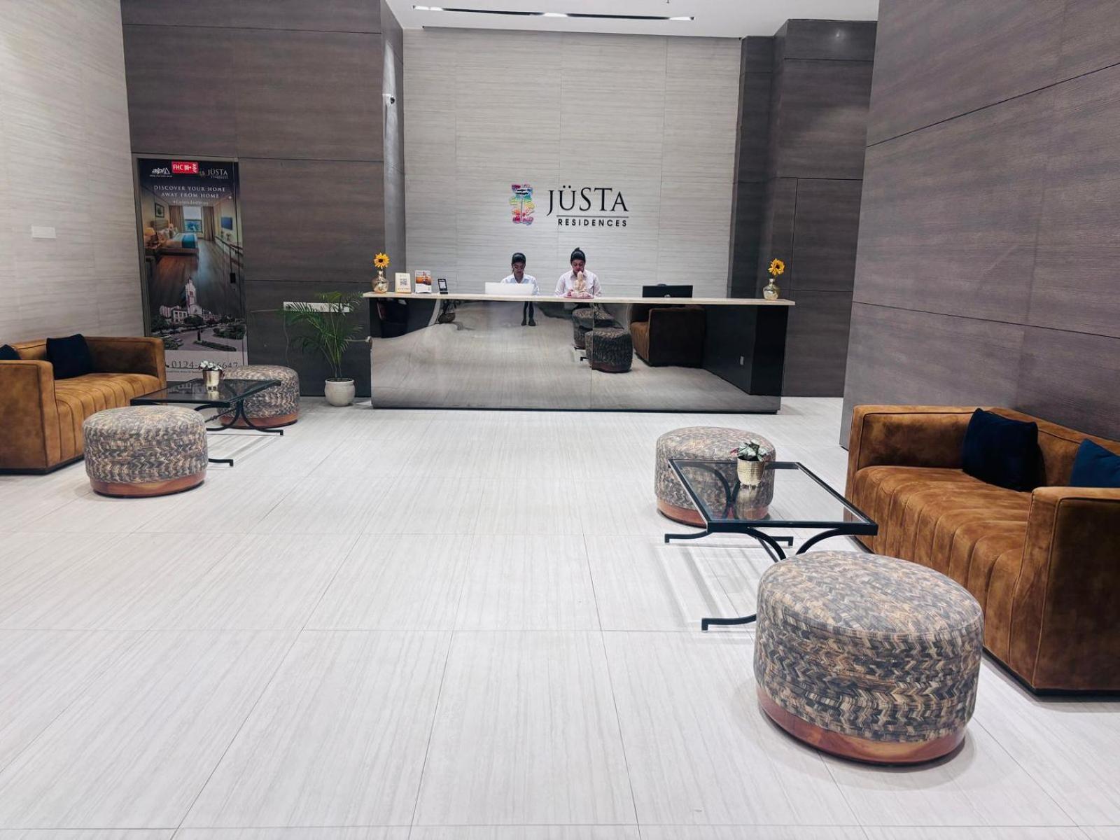 Juesta Residences - Aipl Joy Street, Гургаон Екстериор снимка